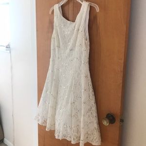 B. Smart White Lace Homecoming Dress